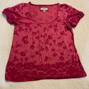American Eagle Outfitters Two-Tone Pink Floral Scoop Neck Tee